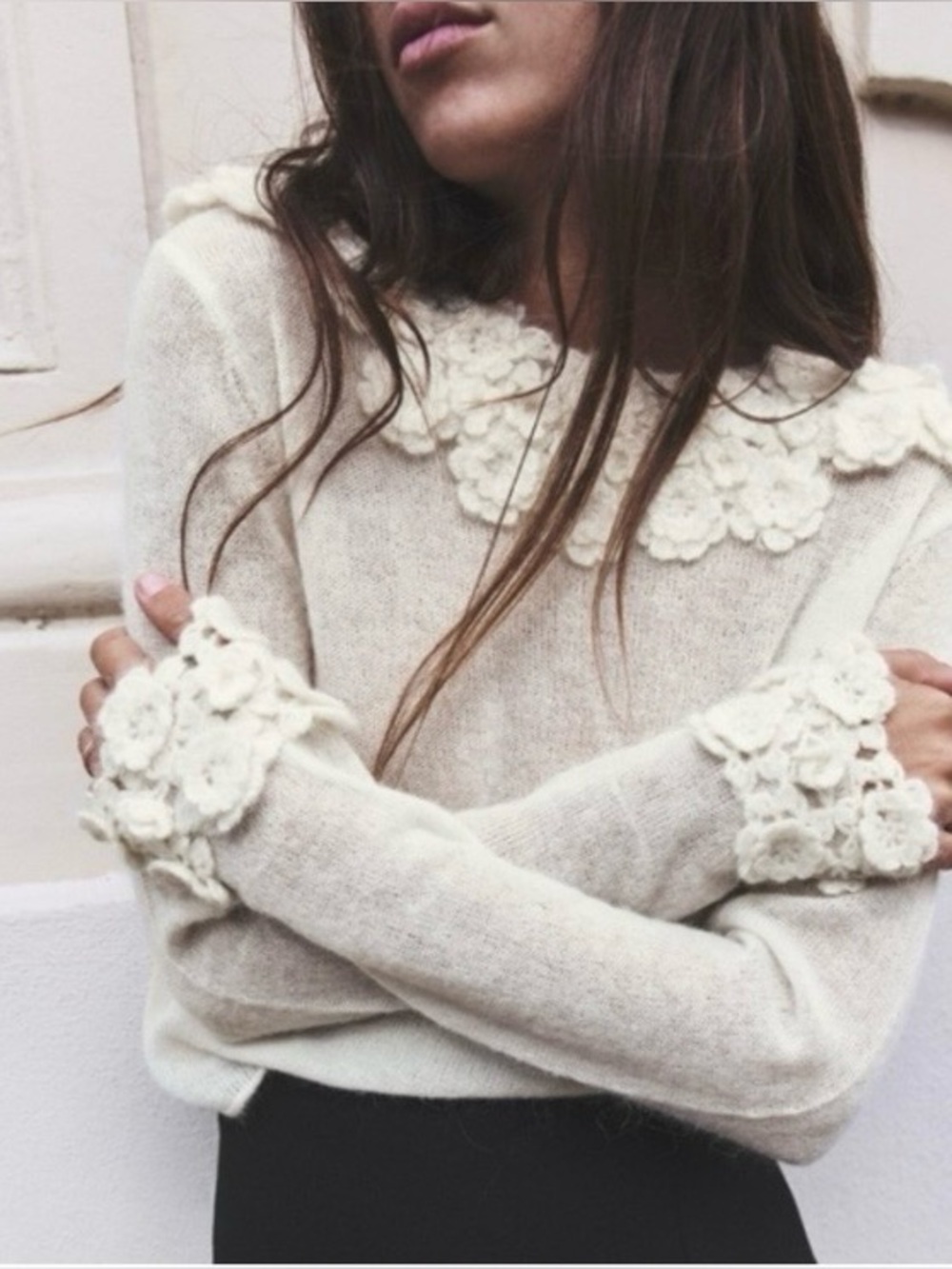 ZARA Wool and Alpaca Blend Cream Ecru Soft Floral-Collar and Cuffs Sweater NWOT